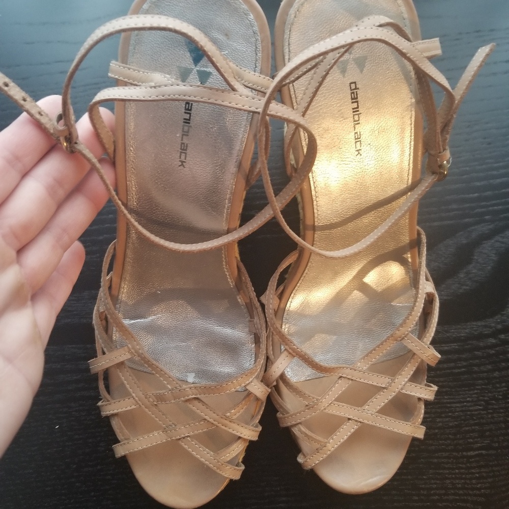 Wedges - Picture 4 of 4